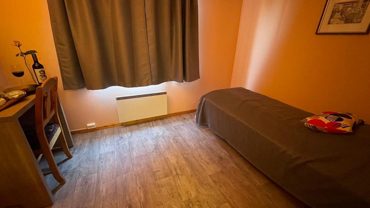 Somna Kro & Gjestegard Vik  Buitenkant foto